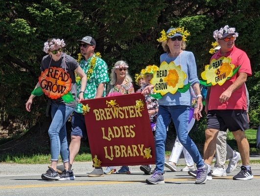Don’t miss the fun of the Brewster in Bloom Parade, which steps off Sunday at 1 p.m. FILE PHOTO